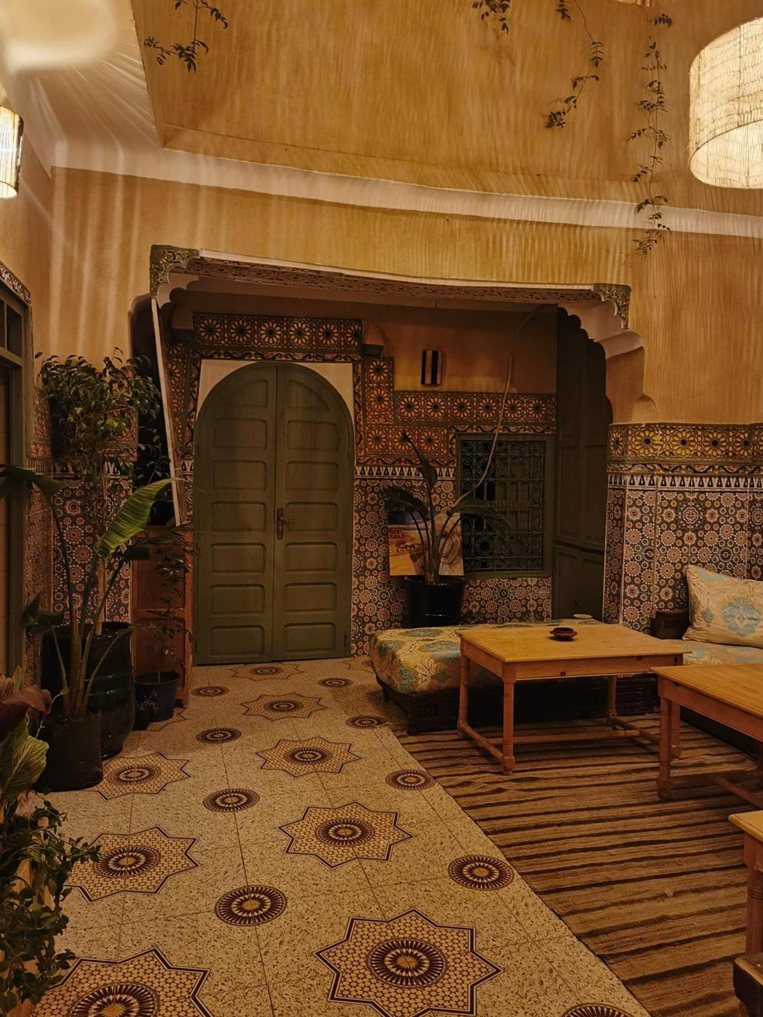 Medina Oasis Hostel มาร์ราเกช ภายนอก รูปภาพ